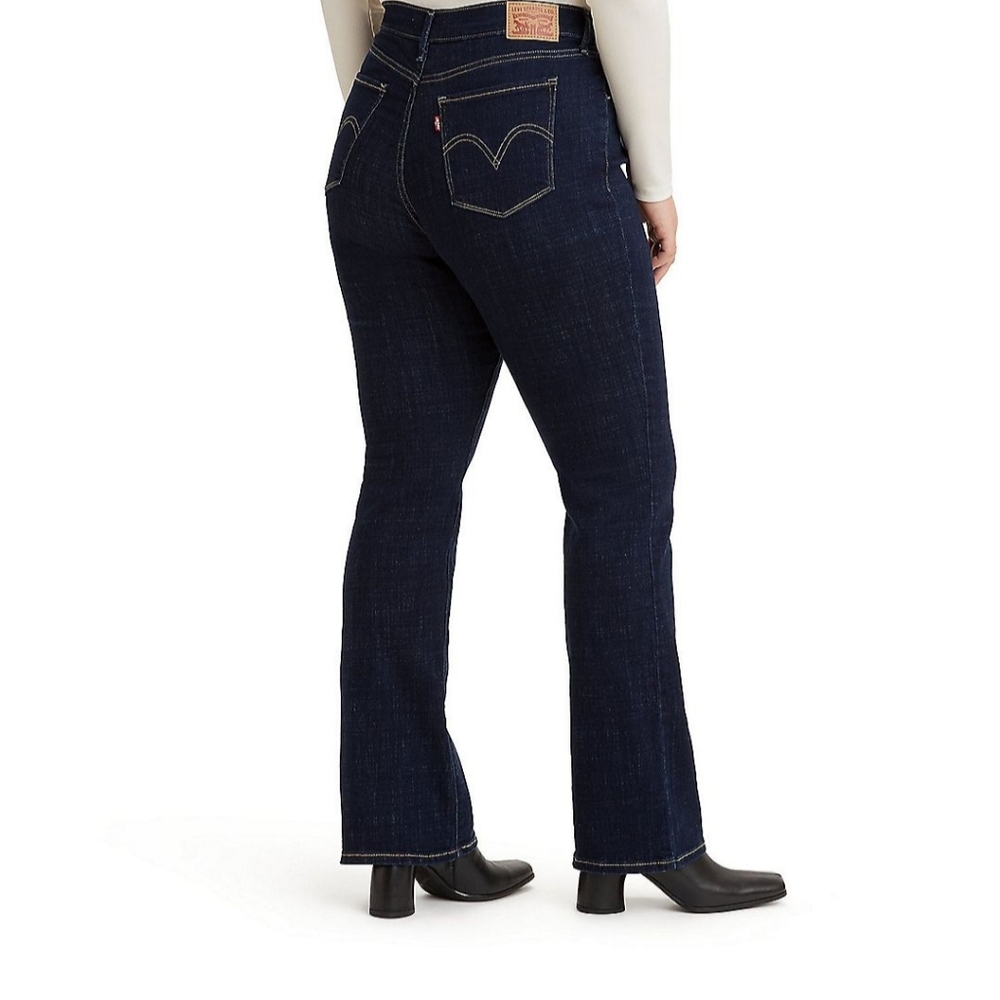 Women's Levi's Classic Bootcut Jeans